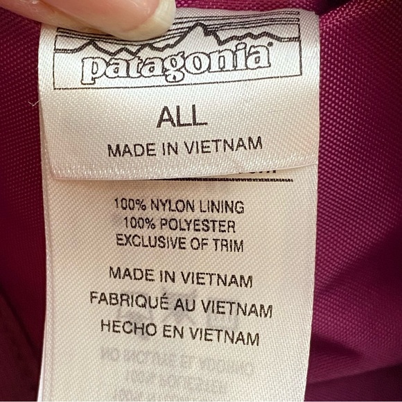 NWOT Patagonia Mulberry Atom Sling 8L Bag - Picture 14 of 16